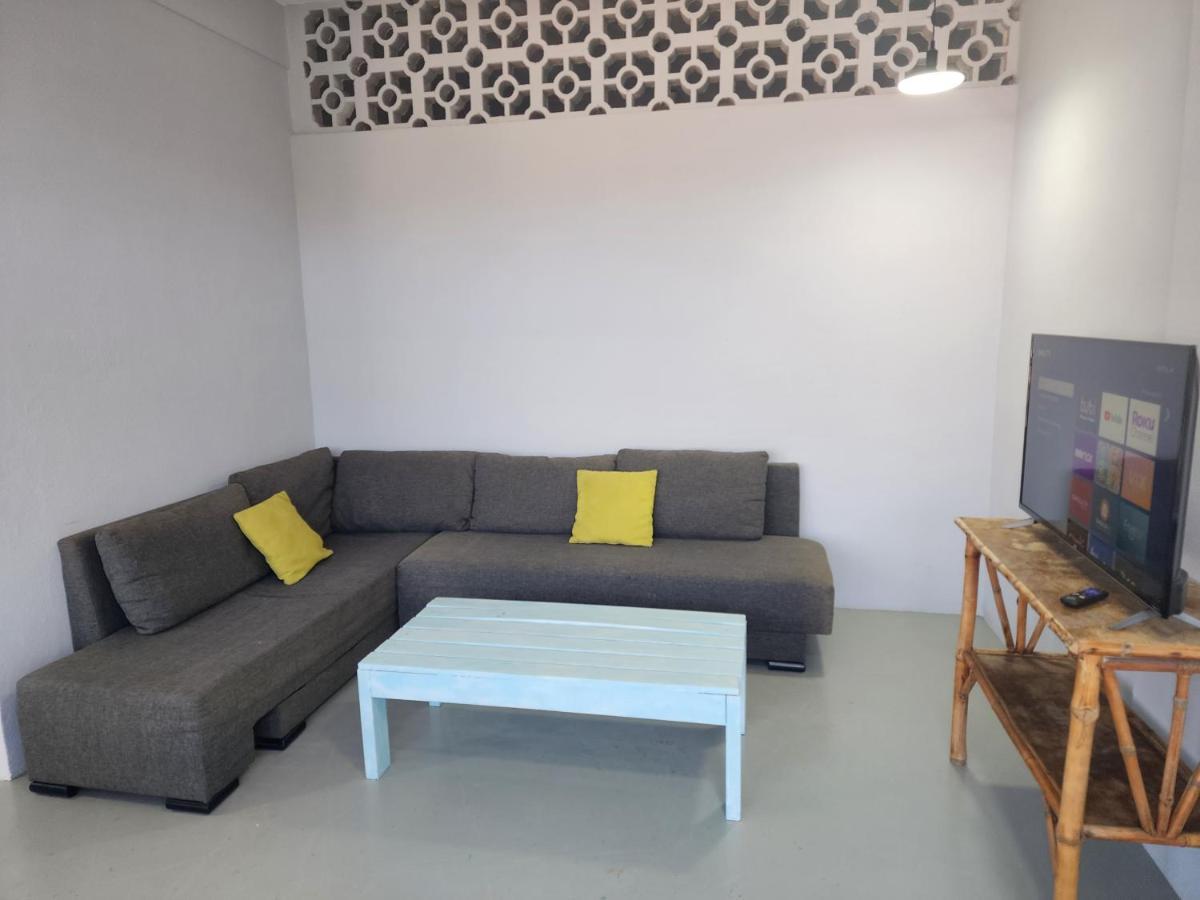 Large And Comfy Apartment, Near Dt And Principal Beach! Сиуатанехо Экстерьер фото